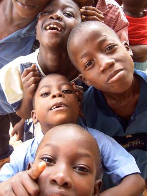 GUINEAR (Guinea-Arag&oacute;n Solidaridad)